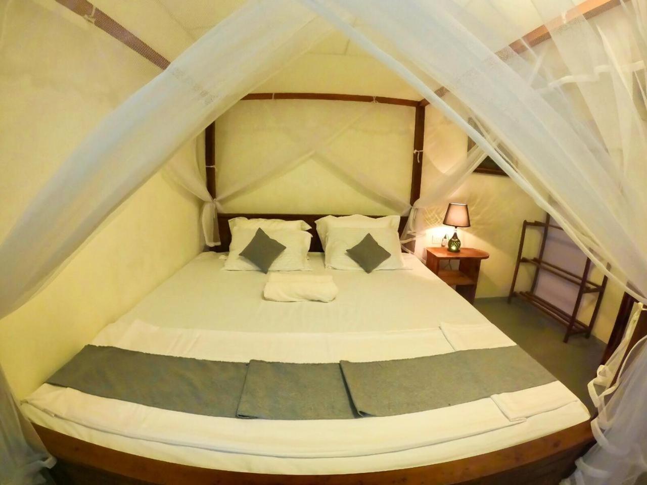 Ostello Surf Resort 아항가마 외부 사진